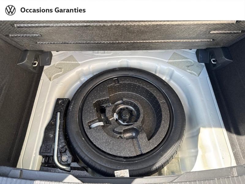 Voitures occasions VOLKSWAGEN T-ROC Life Plus Villemomble