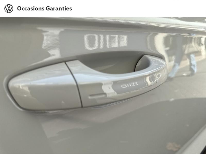 Voitures occasions VOLKSWAGEN T-ROC Life Plus Villemomble