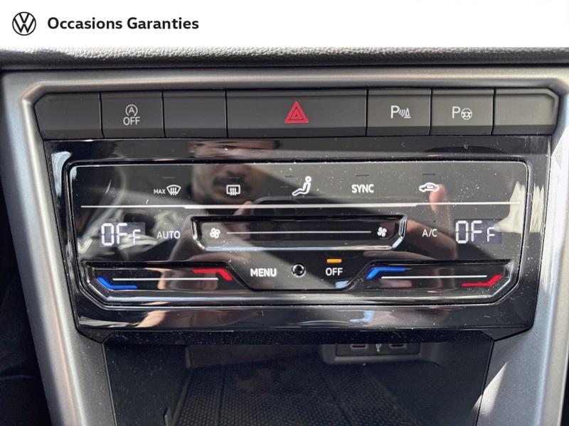 Voitures occasions VOLKSWAGEN T-ROC Life Plus Villemomble