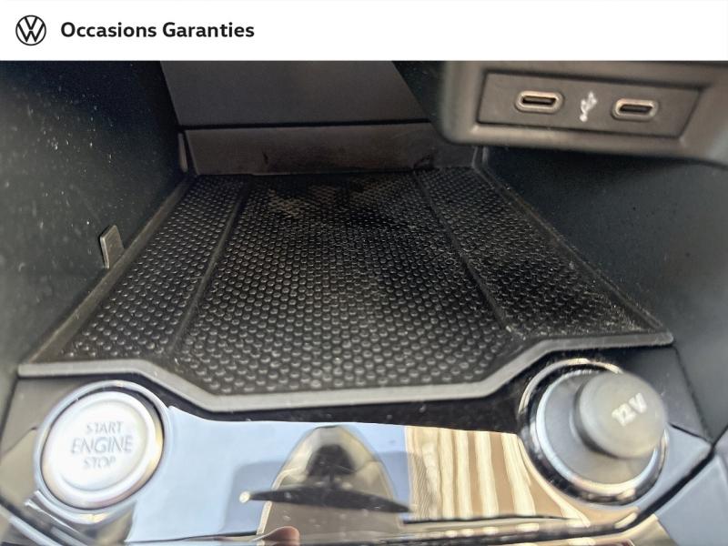 Voitures occasions VOLKSWAGEN T-ROC Life Plus Villemomble