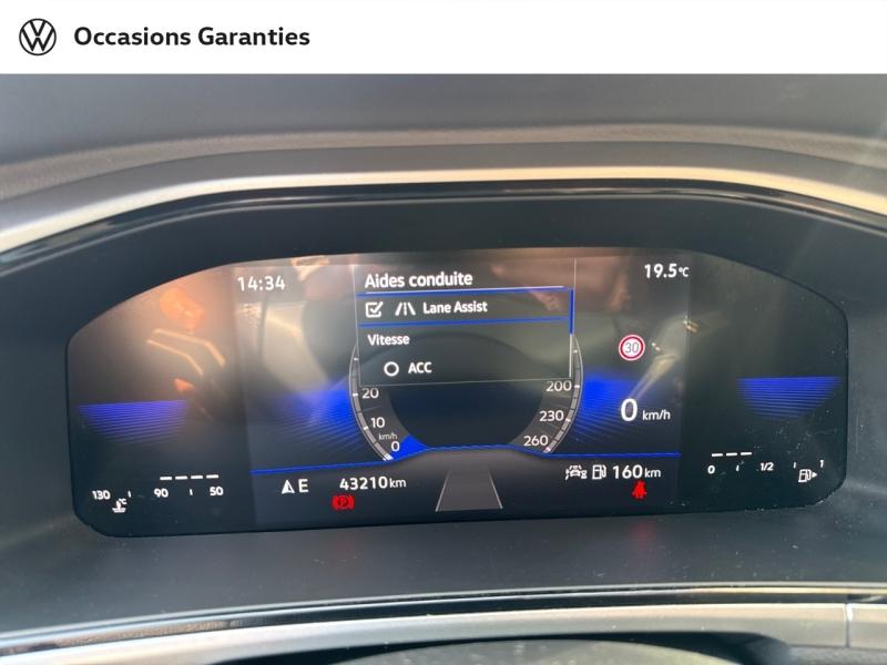 Voitures occasions VOLKSWAGEN T-ROC Life Plus Villemomble