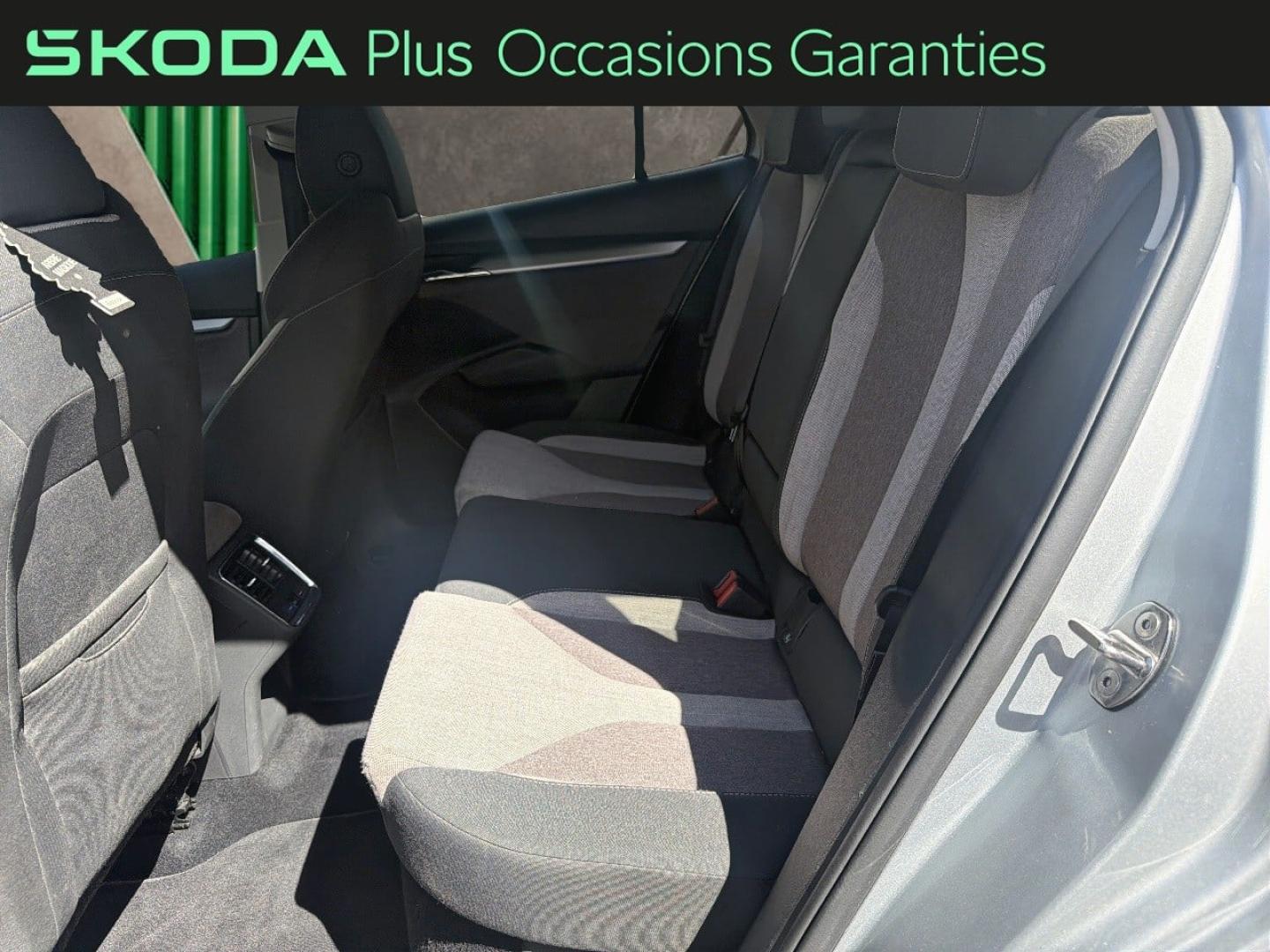 Voitures occasions ŠKODA ENYAQ Base Villemomble