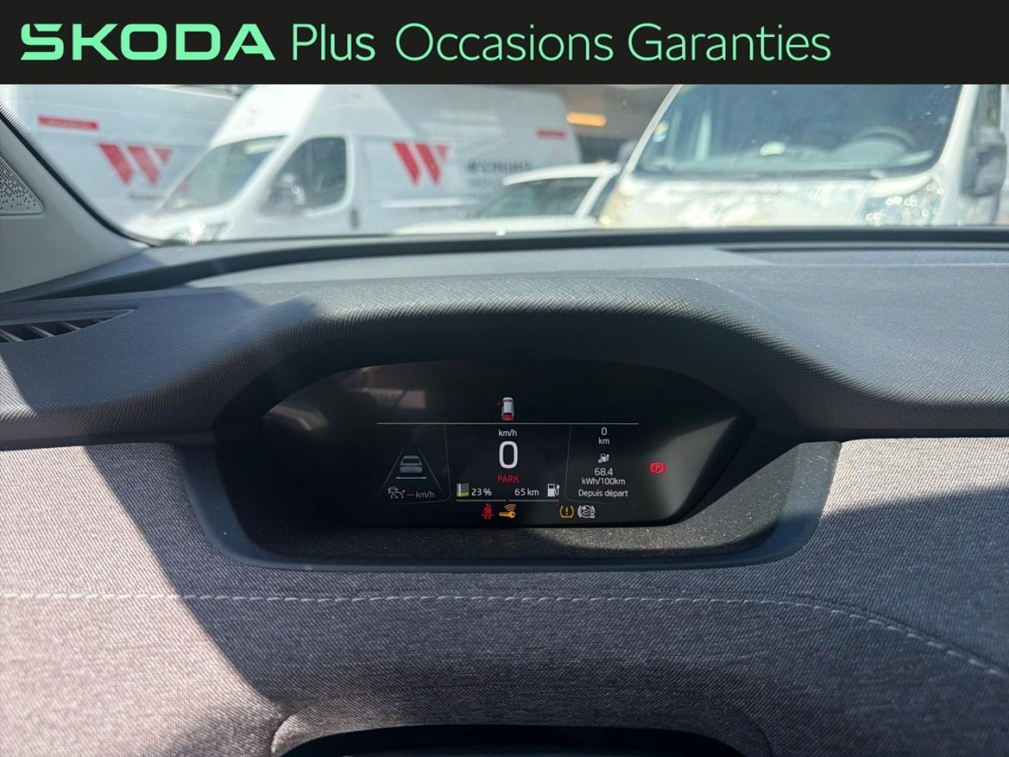 Voitures occasions ŠKODA ENYAQ Base Villemomble