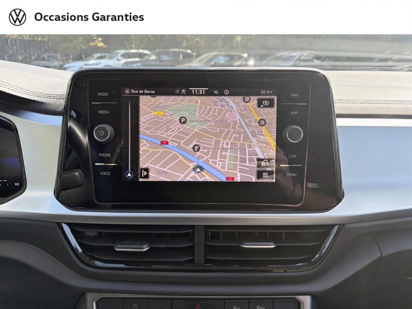 Voitures occasions VOLKSWAGEN T-ROC Life Villemomble