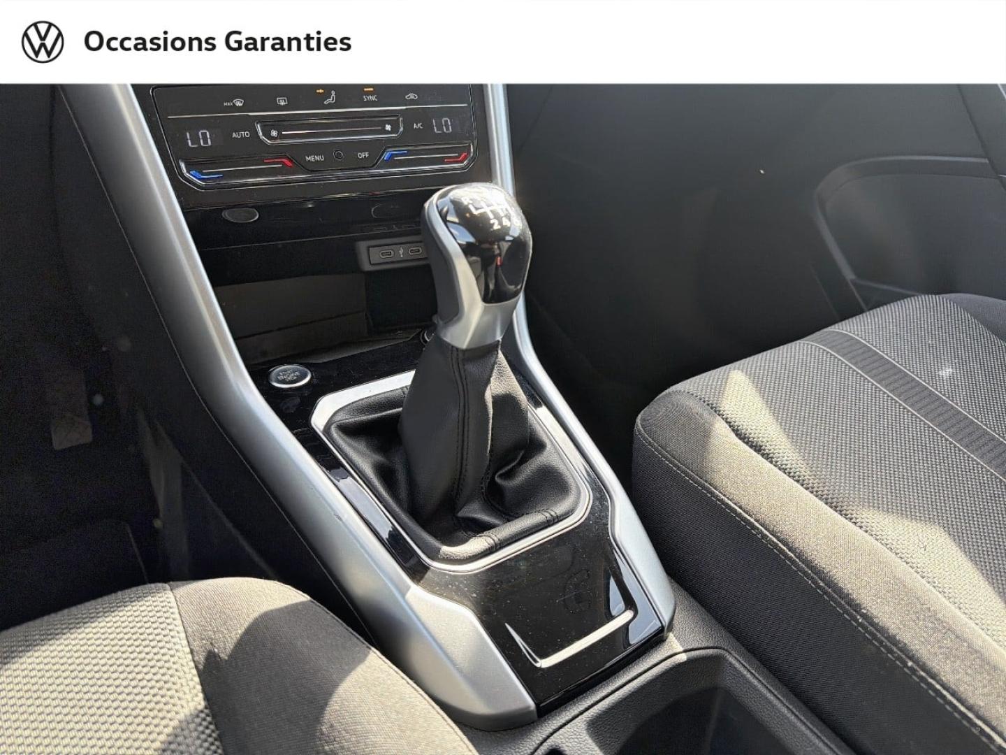 Voitures occasions VOLKSWAGEN T-ROC Life Villemomble