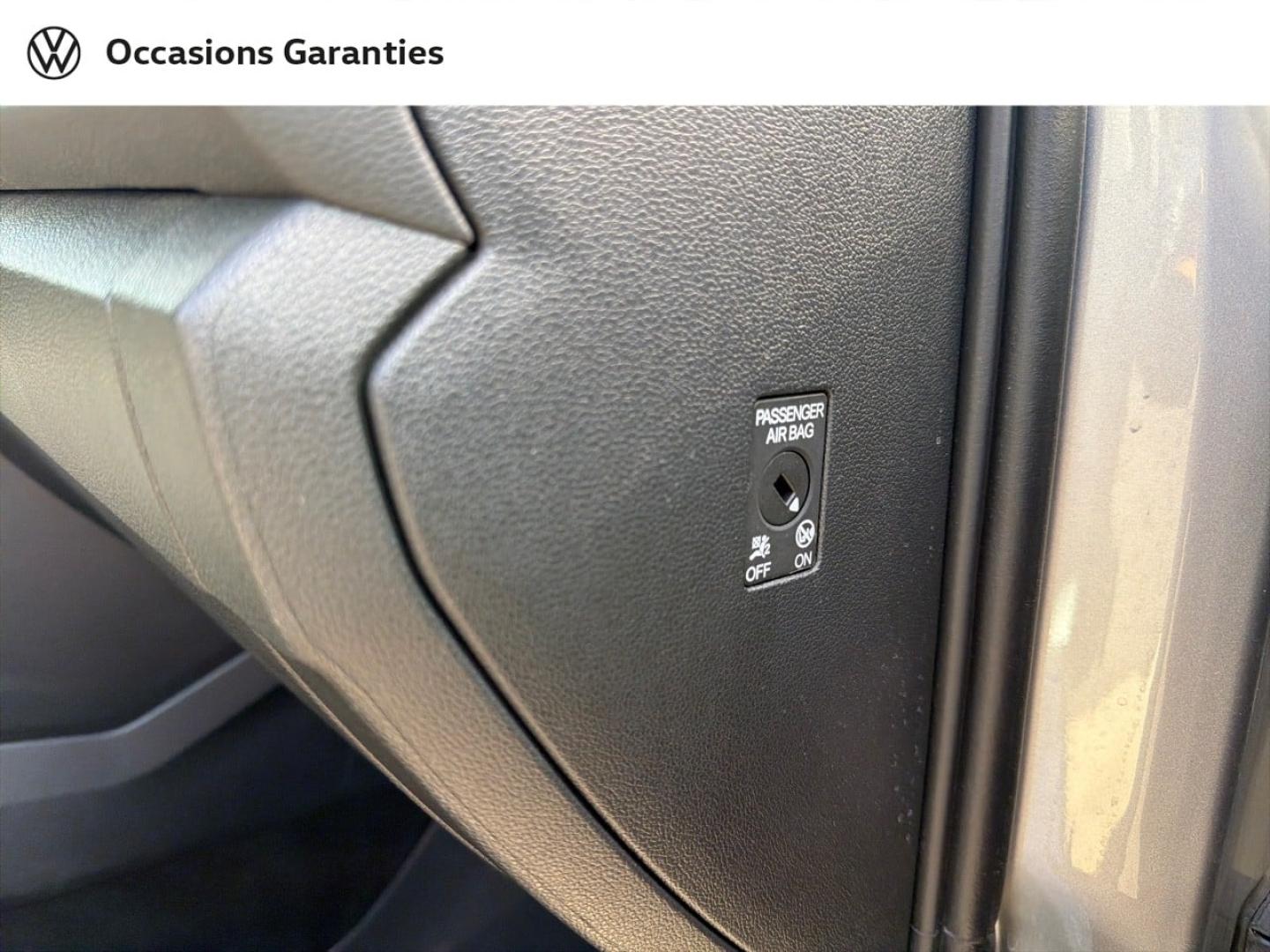 Voitures occasions VOLKSWAGEN T-ROC Life Villemomble