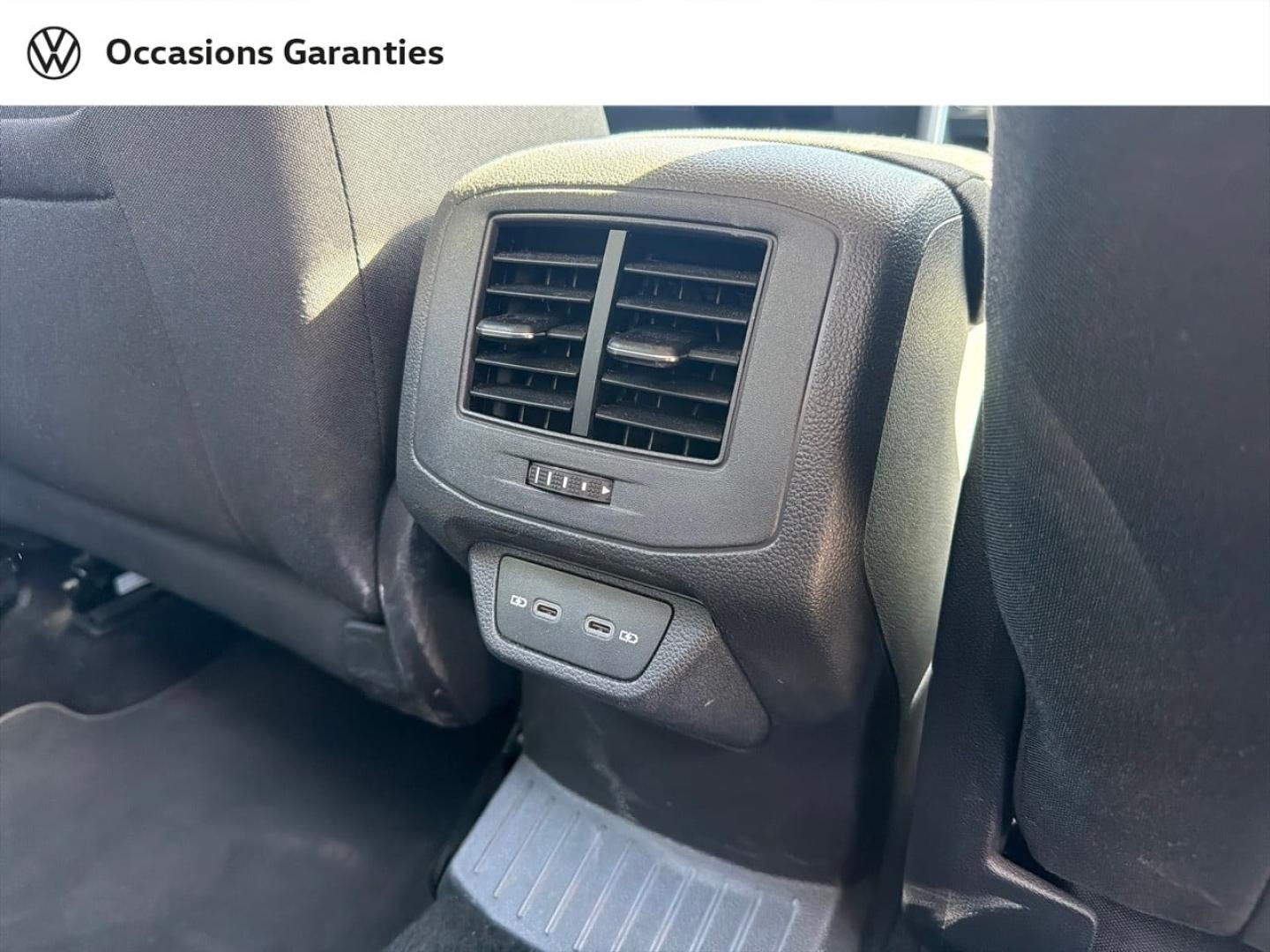 Voitures occasions VOLKSWAGEN T-ROC Life Villemomble