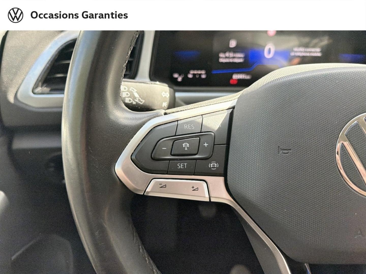Voitures occasions VOLKSWAGEN T-ROC Life Villemomble