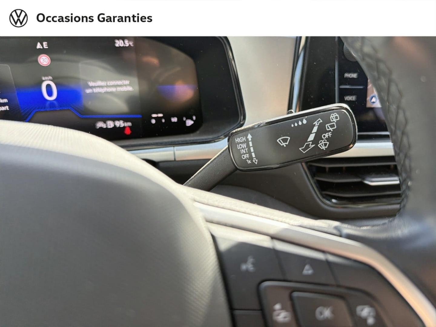 Voitures occasions VOLKSWAGEN T-ROC Life Villemomble