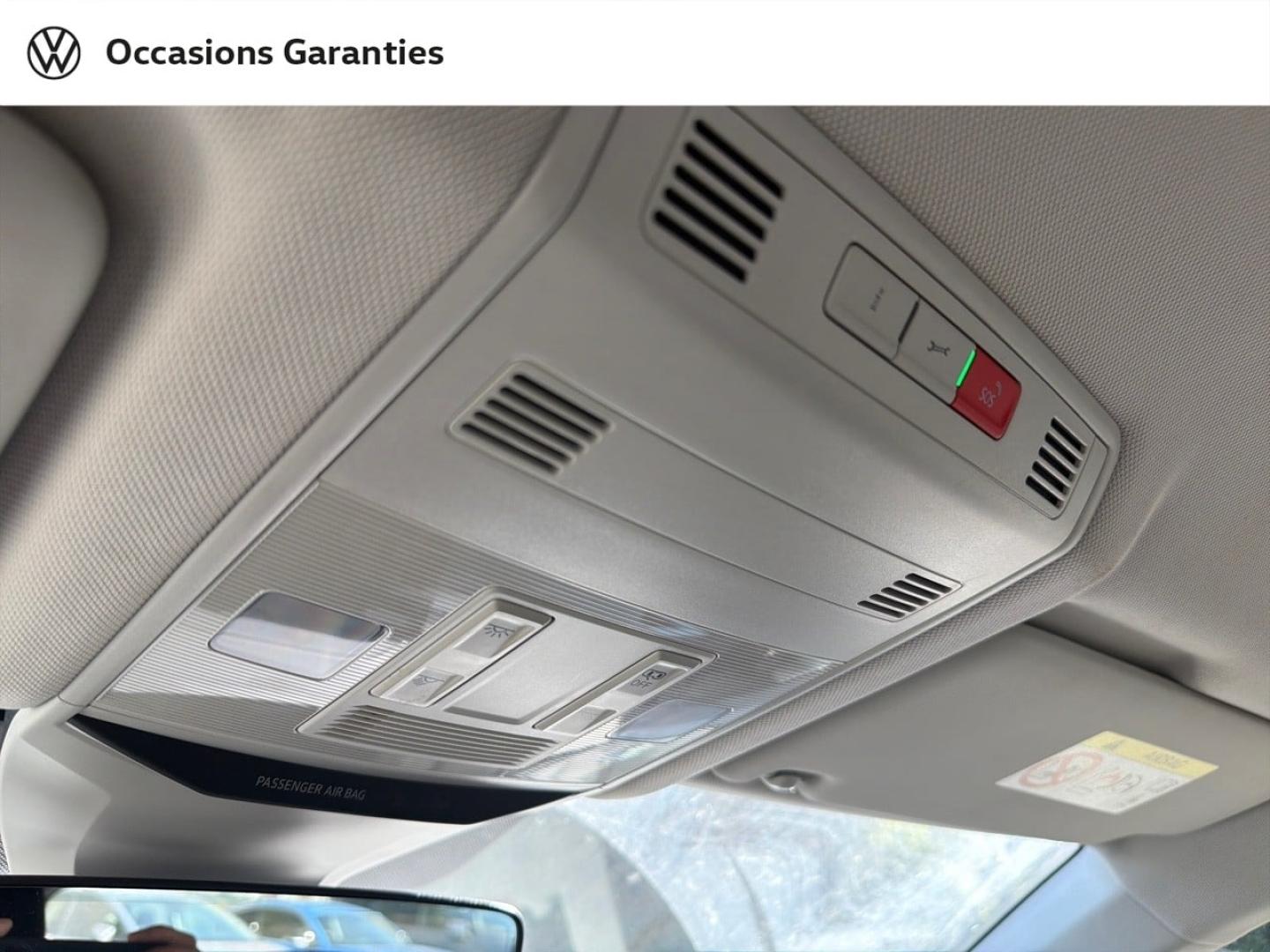 Voitures occasions VOLKSWAGEN T-ROC Life Villemomble