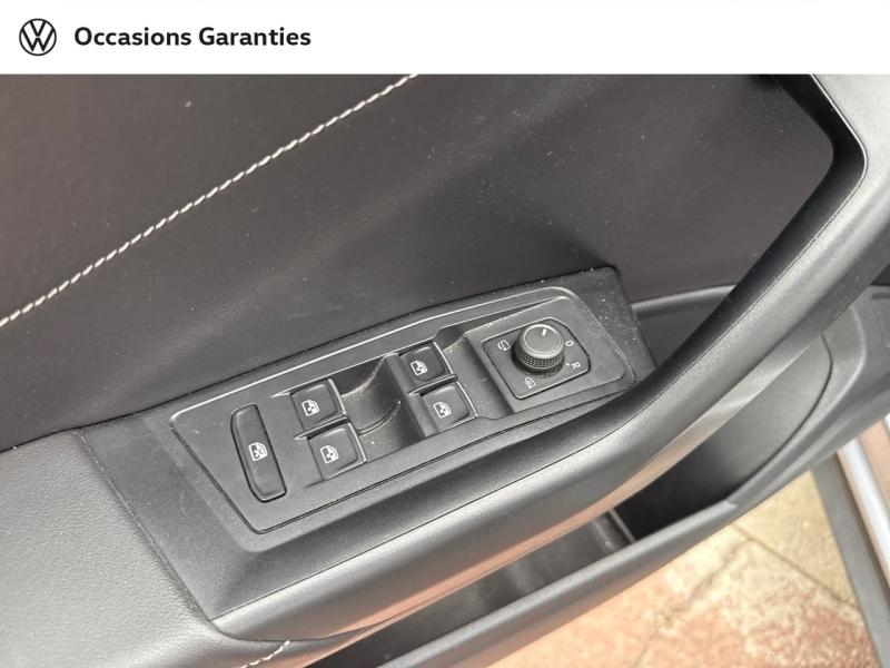 Voitures occasions VOLKSWAGEN T-ROC R-Line Villemomble