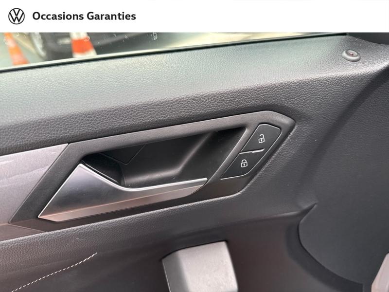 Voitures occasions VOLKSWAGEN T-ROC R-Line Villemomble