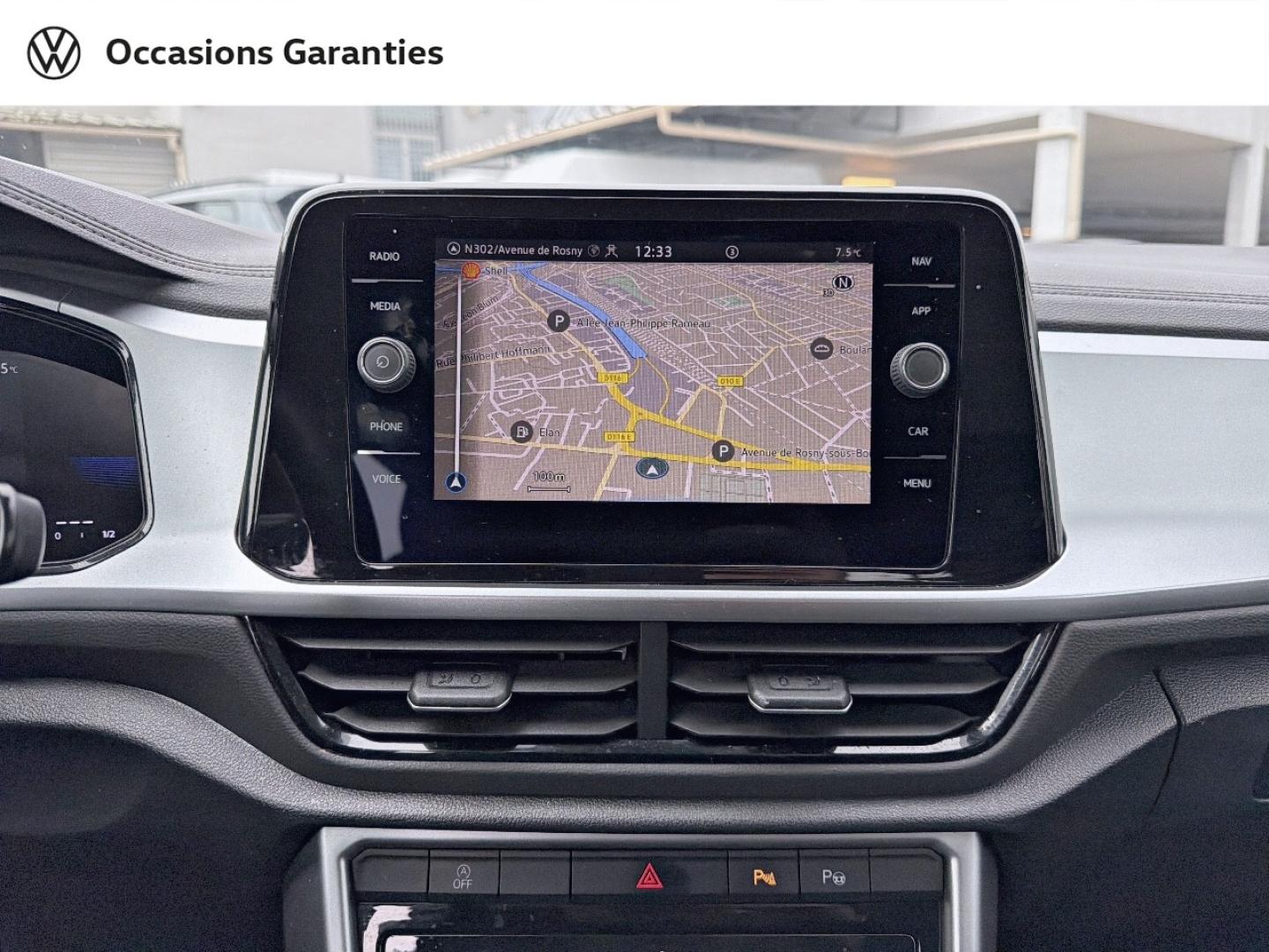 Voitures occasions VOLKSWAGEN T-ROC Life Villemomble