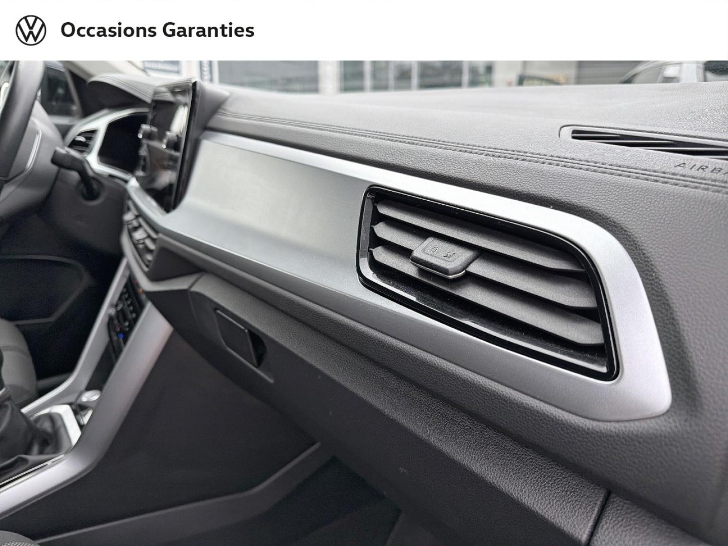 Voitures occasions VOLKSWAGEN T-ROC Life Villemomble