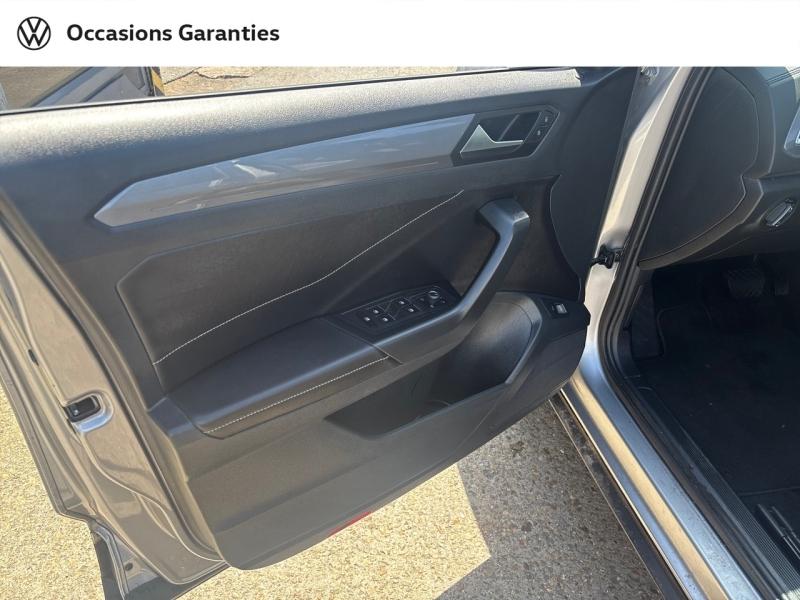 Voitures occasions VOLKSWAGEN T-ROC Style Exclusive Villemomble