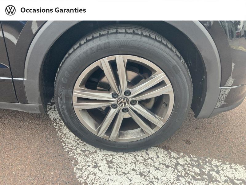 Voitures occasions VOLKSWAGEN T-CROSS R-Line Tech Villemomble