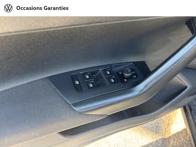Voitures occasions VOLKSWAGEN POLO Life Villemomble