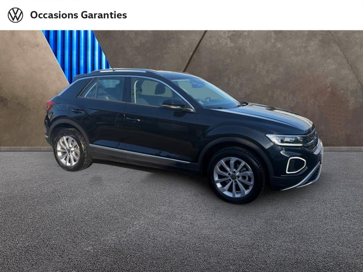 Voitures occasions VOLKSWAGEN T-ROC Style Villemomble