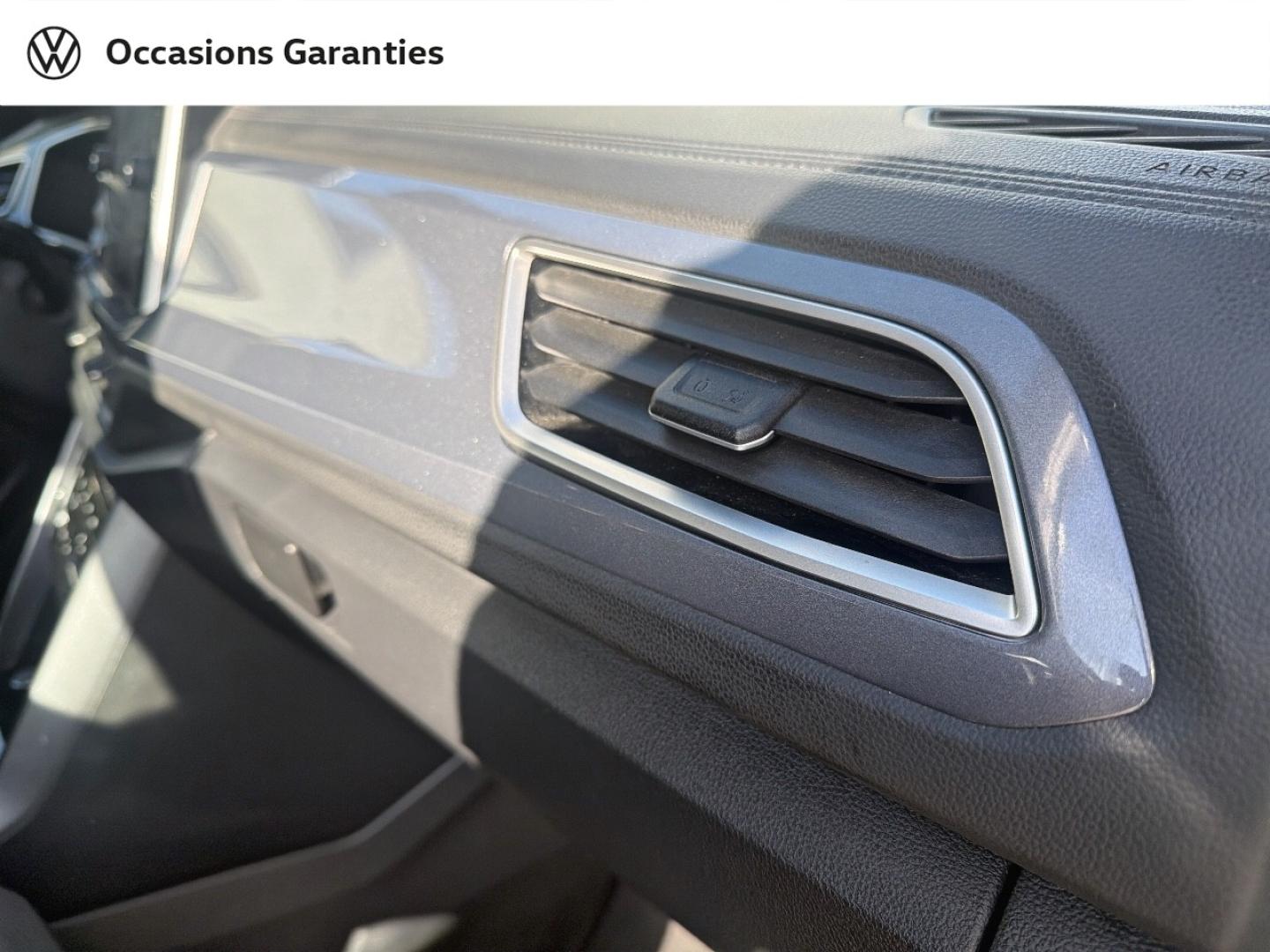 Voitures occasions VOLKSWAGEN T-ROC Style Villemomble