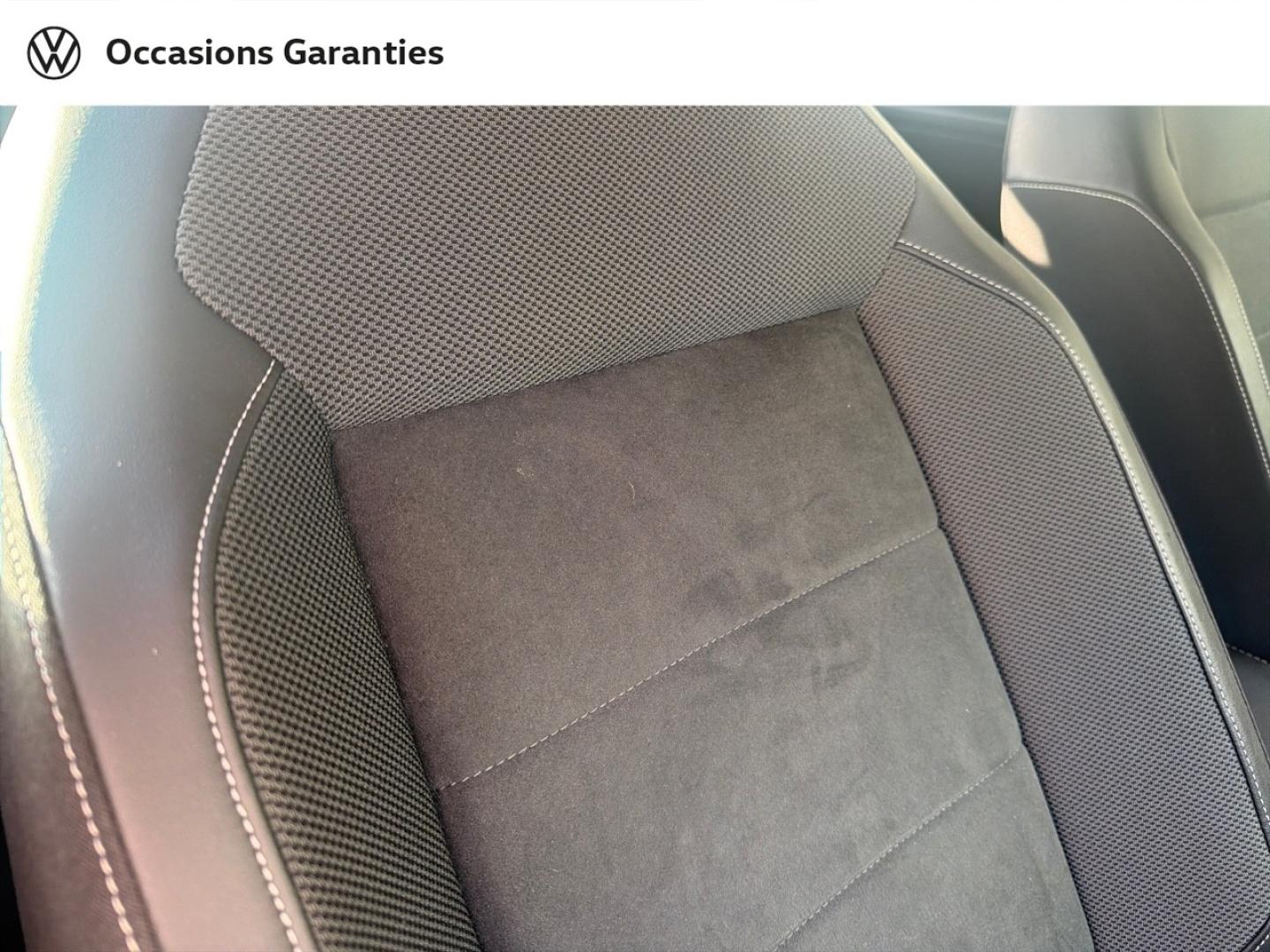 Voitures occasions VOLKSWAGEN T-ROC Style Villemomble