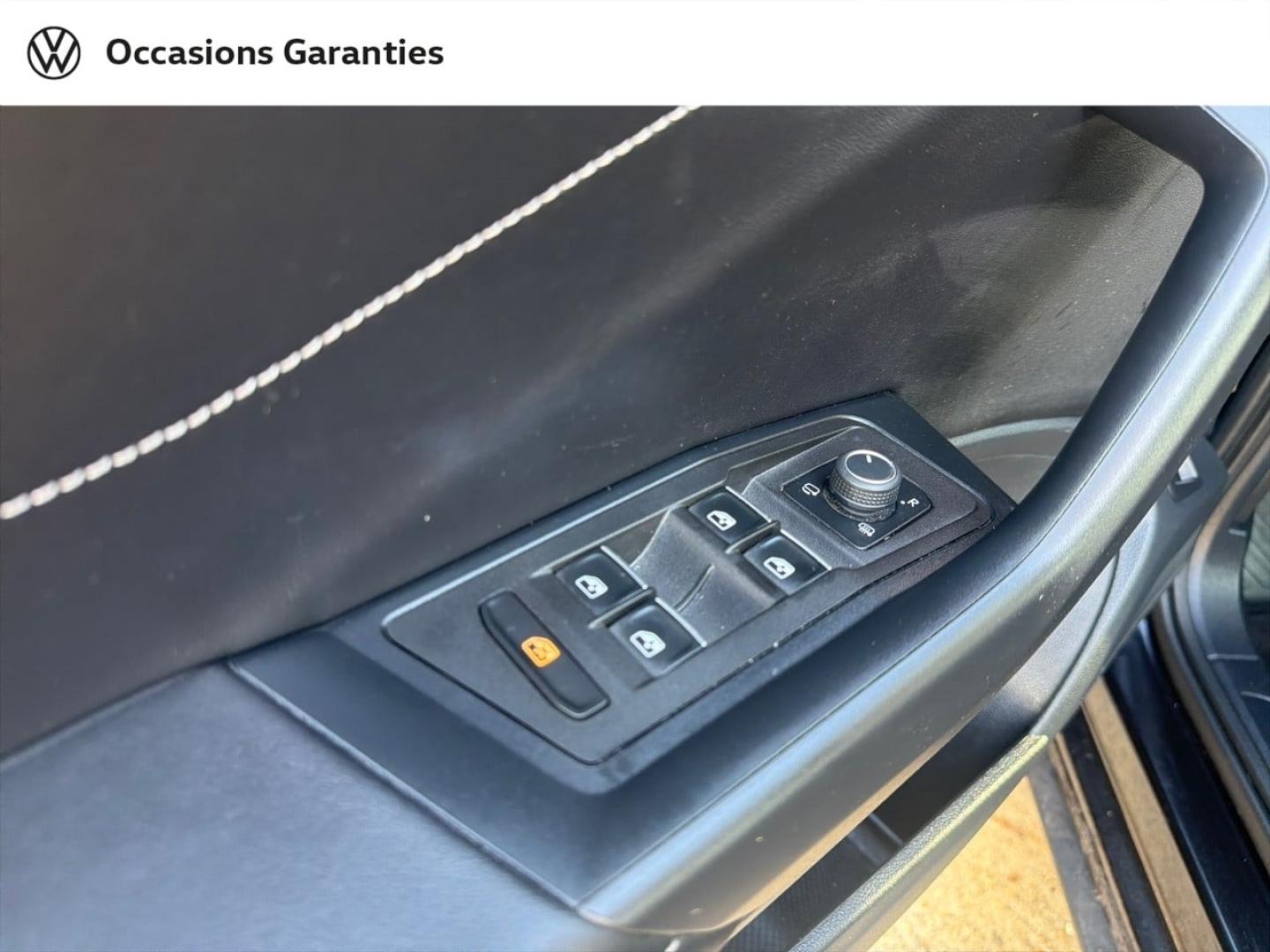 Voitures occasions VOLKSWAGEN T-ROC Style Villemomble