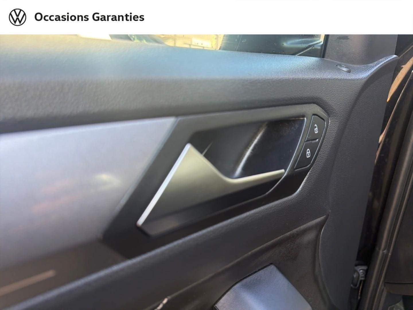Voitures occasions VOLKSWAGEN T-ROC Style Villemomble