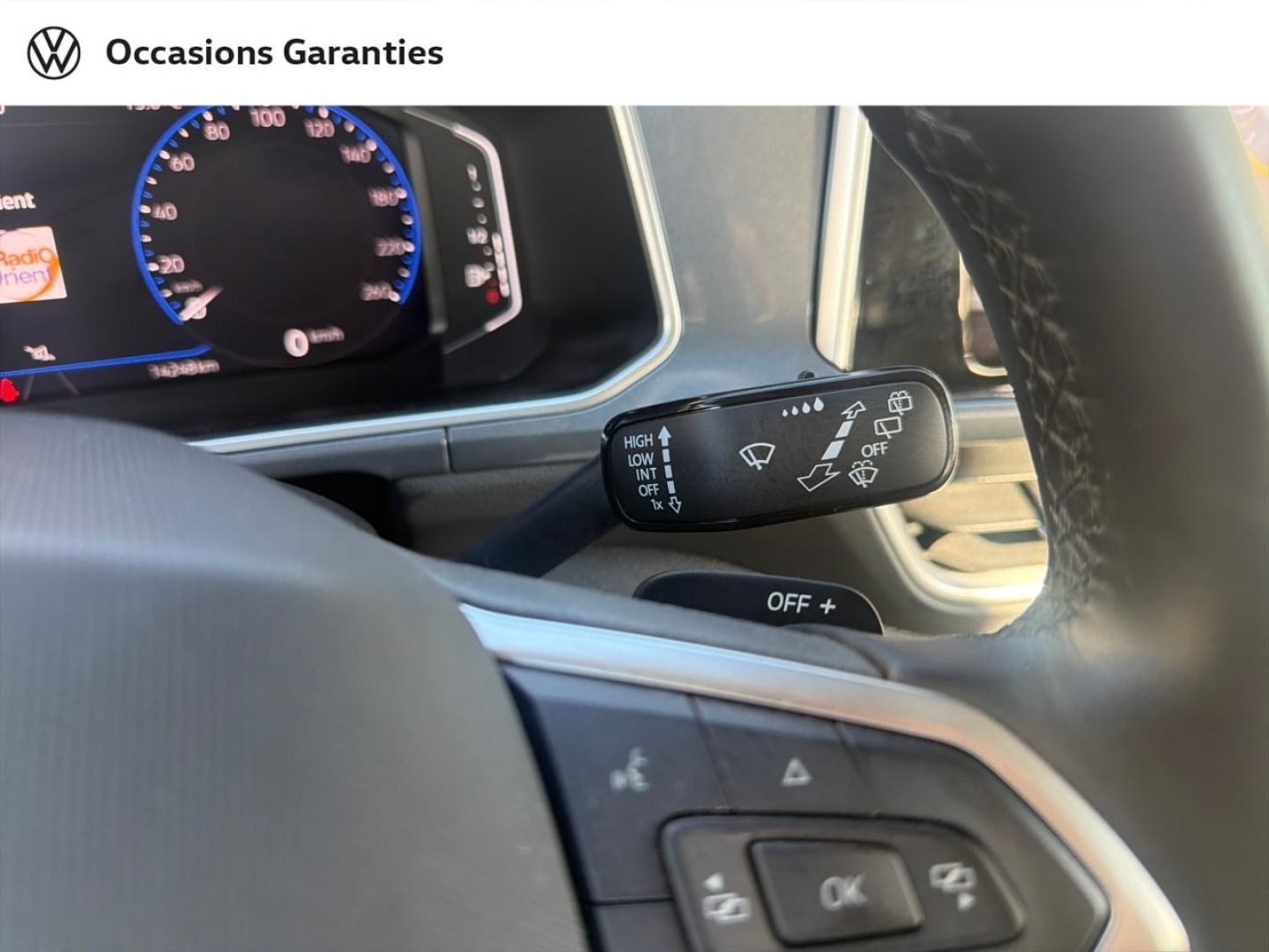 Voitures occasions VOLKSWAGEN T-ROC Style Villemomble