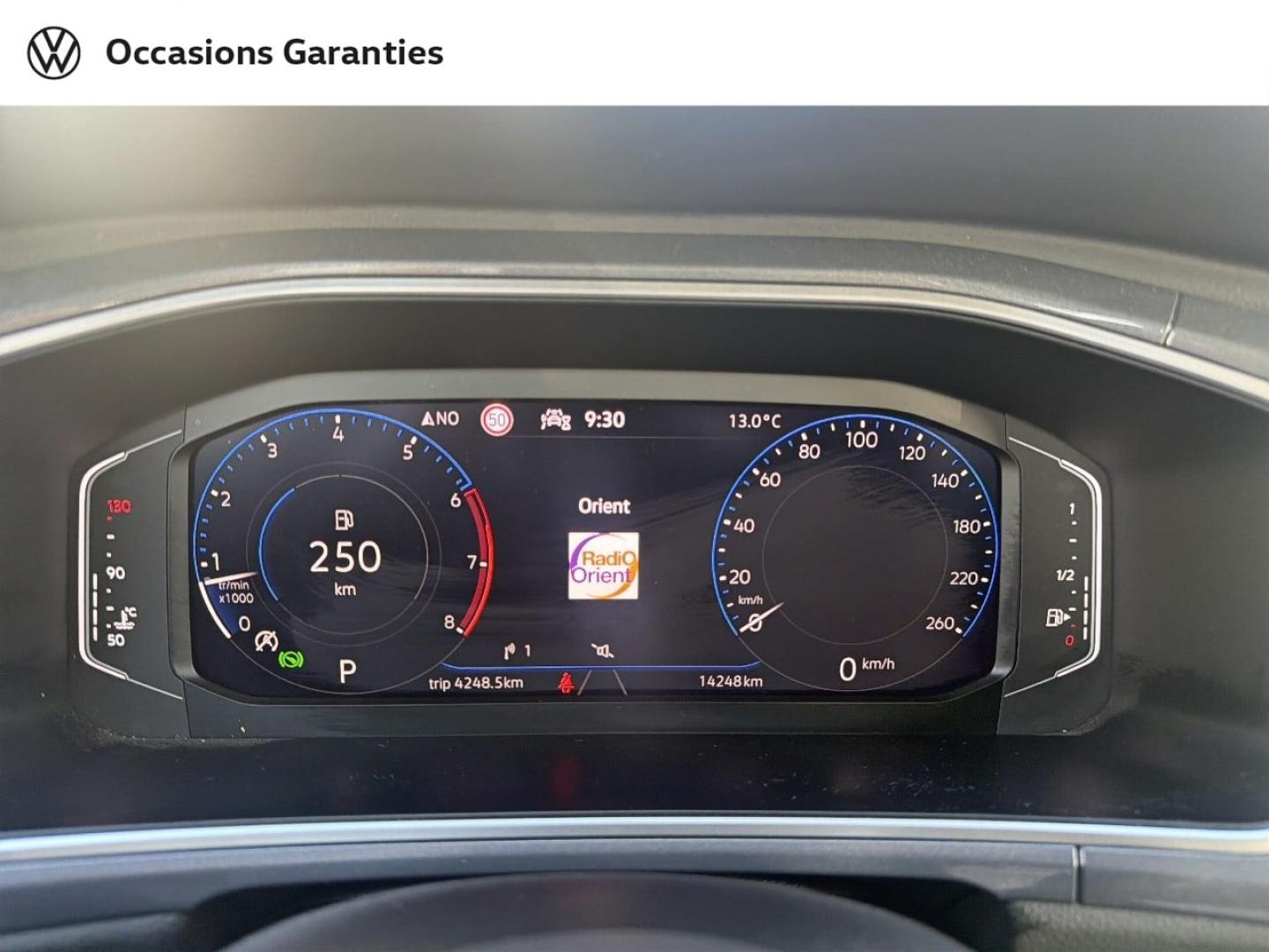 Voitures occasions VOLKSWAGEN T-ROC Style Villemomble