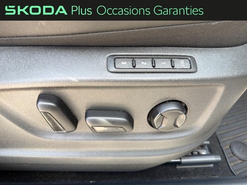 Voitures occasions ŠKODA KAROQ Sportline Villemomble