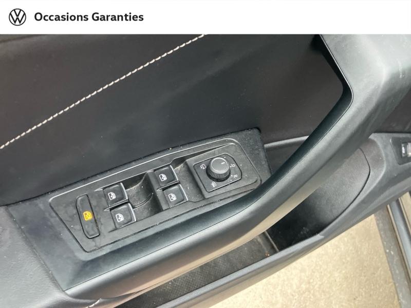 Voitures occasions VOLKSWAGEN T-ROC Style Exclusive Villemomble