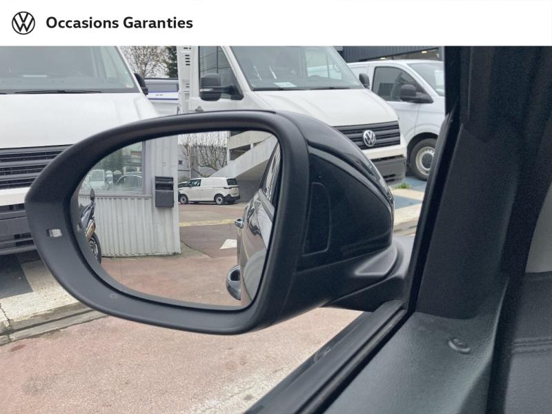 Voitures occasions VOLKSWAGEN T-ROC Style Exclusive Villemomble