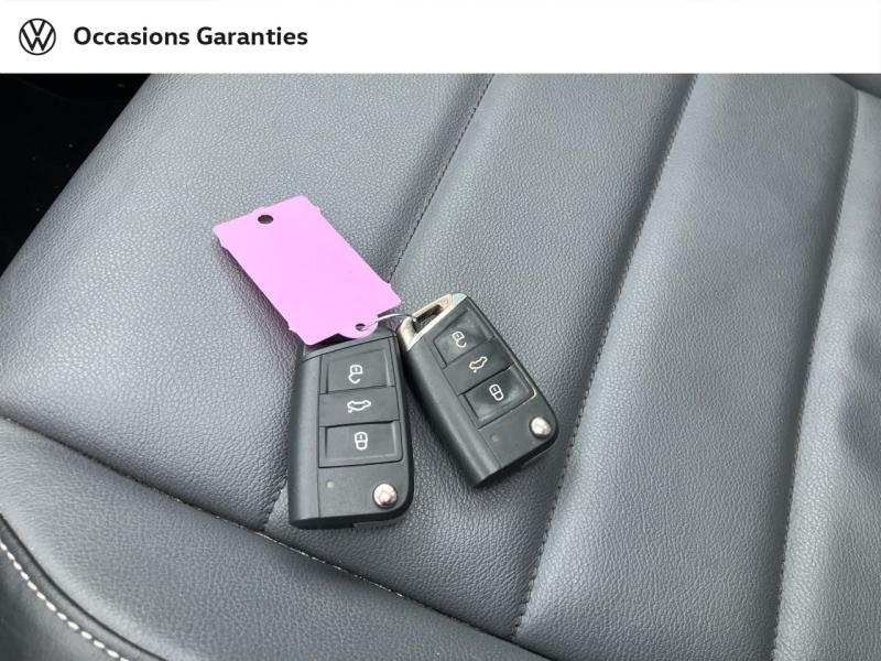 Voitures occasions VOLKSWAGEN T-ROC Style Exclusive Villemomble