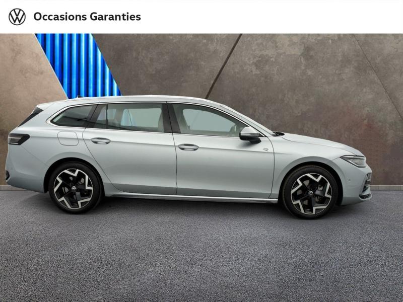 Voitures occasions VOLKSWAGEN Passat SW R-Line Villemomble