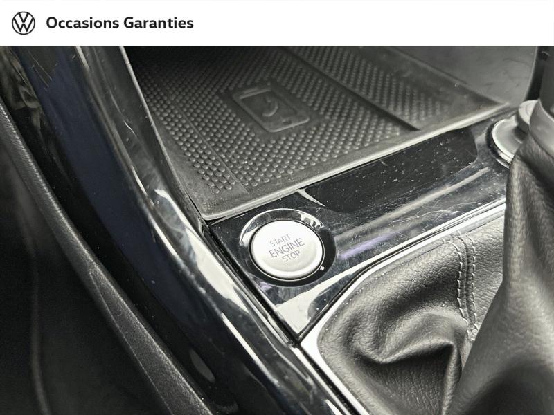 Voitures occasions VOLKSWAGEN T-CROSS R-Line Villemomble