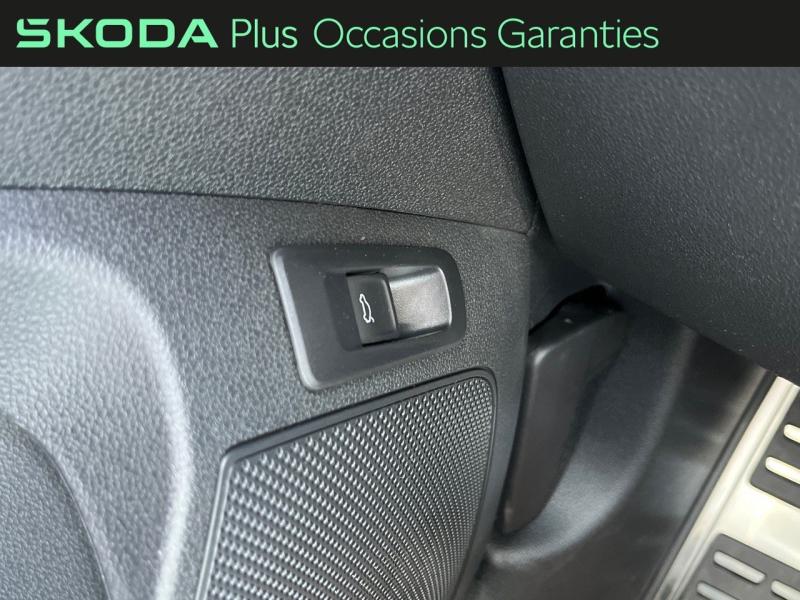 Voitures occasions ŠKODA KAROQ Sportline Villemomble