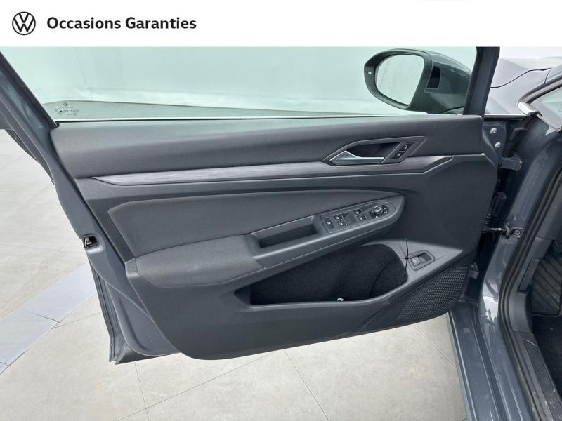 Voitures occasions VOLKSWAGEN GOLF Style 1st Villemomble
