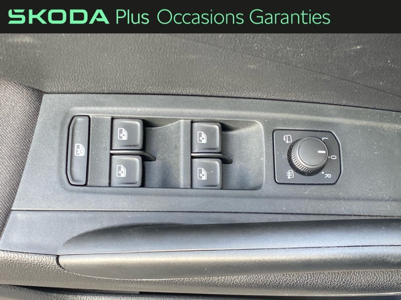 Voitures occasions ŠKODA FABIA Selection Villemomble