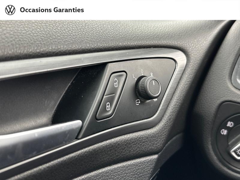 Voitures occasions VOLKSWAGEN GOLF Confortline Business Villemomble