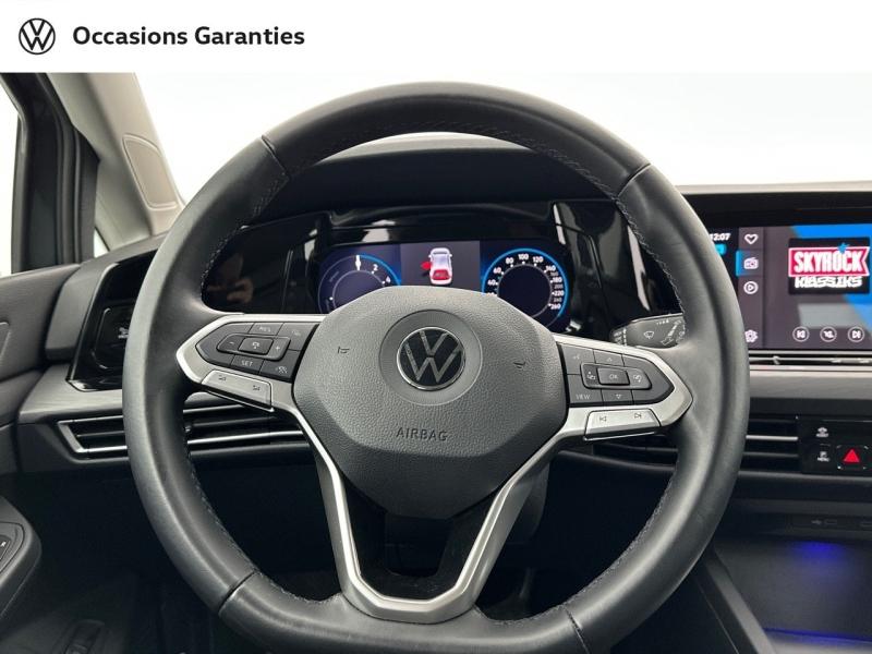 Voitures occasions VOLKSWAGEN GOLF Style 1st Villemomble