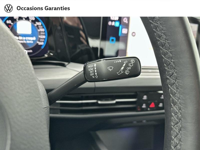 Voitures occasions VOLKSWAGEN GOLF Style 1st Villemomble