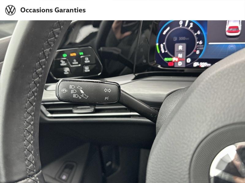 Voitures occasions VOLKSWAGEN GOLF Style 1st Villemomble