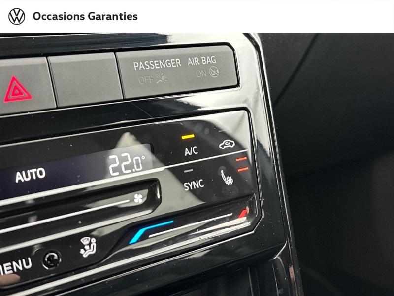 Voitures occasions VOLKSWAGEN T-CROSS R-Line Edition Villemomble