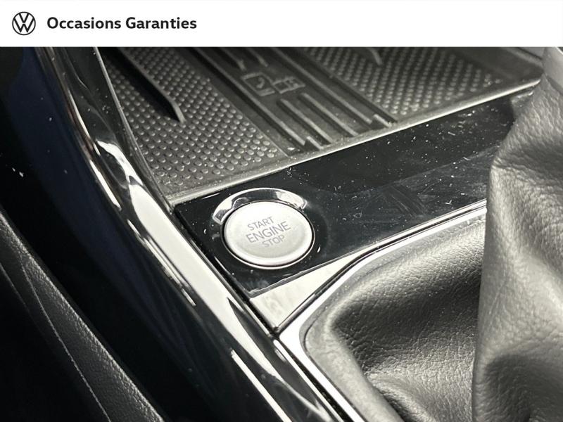 Voitures occasions VOLKSWAGEN T-CROSS R-Line Edition Villemomble