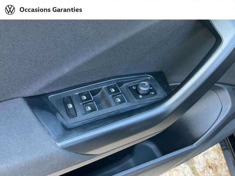 Voitures occasions VOLKSWAGEN T-ROC Lounge Villemomble
