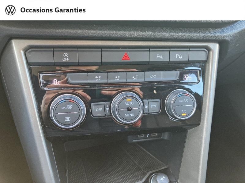 Voitures occasions VOLKSWAGEN T-ROC Lounge Villemomble