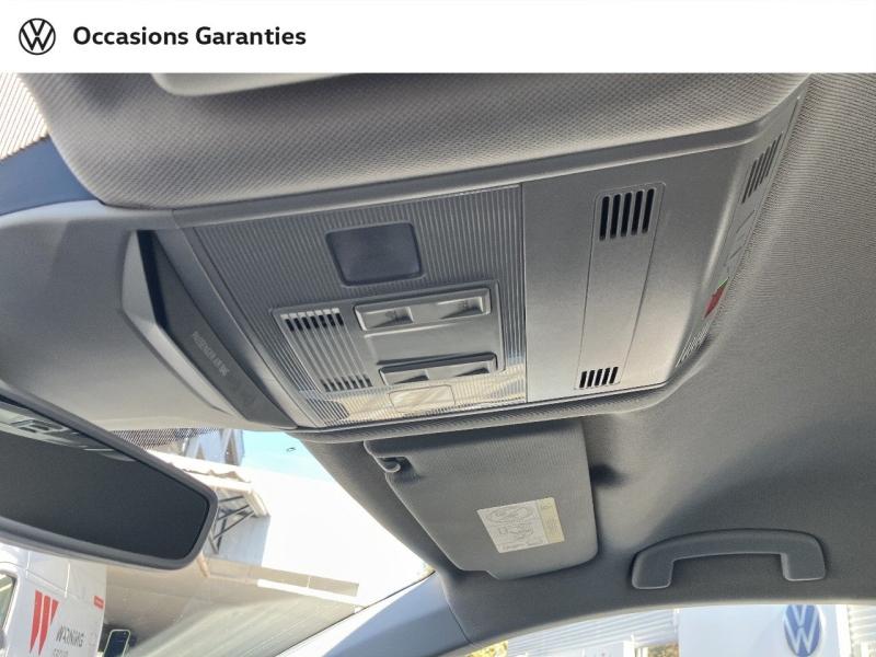 Voitures occasions VOLKSWAGEN T-ROC Lounge Villemomble