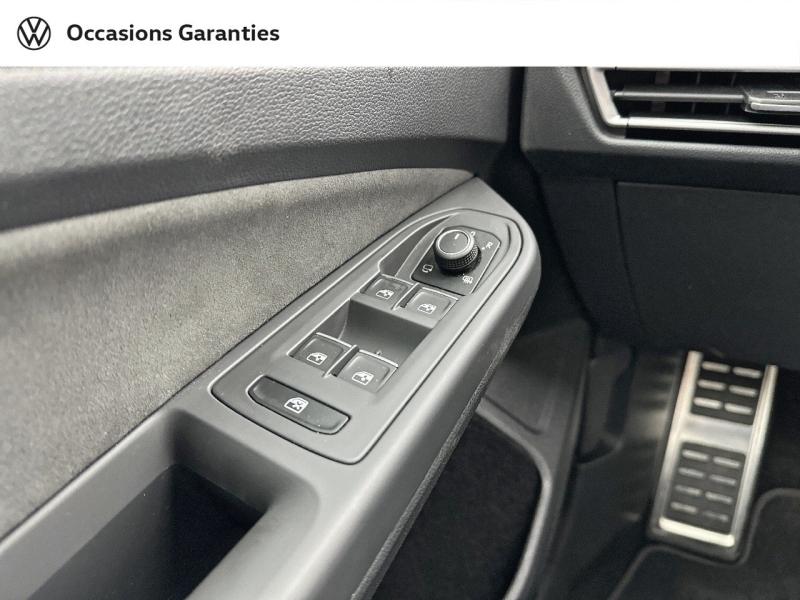 Voitures occasions VOLKSWAGEN GOLF R-Line Edition Villemomble