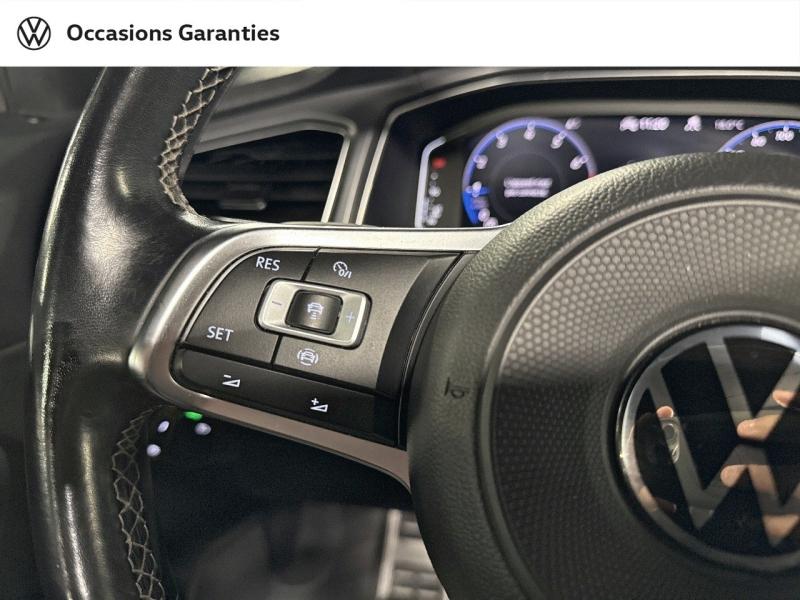 Voitures occasions VOLKSWAGEN T-Roc Cabriolet R-Line Villemomble