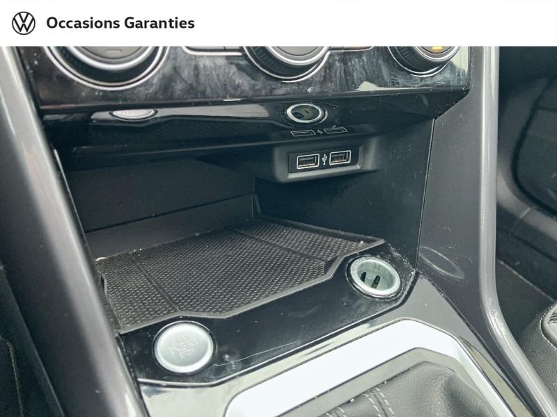 Voitures occasions VOLKSWAGEN T-ROC R-Line Villemomble