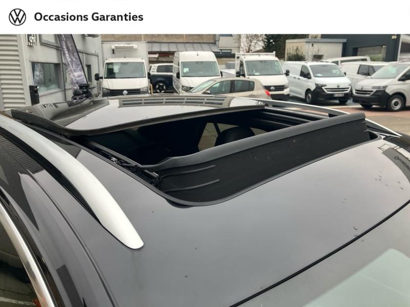 Voitures occasions VOLKSWAGEN T-ROC R-Line Villemomble